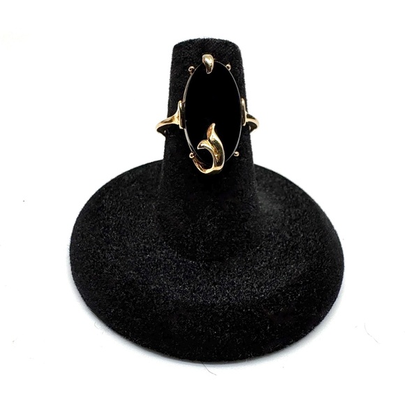 Vintage Avon Nightflower Ring Goldtone with Black Oval Faux Onyx Size 5 3/4 - Picture 3 of 13